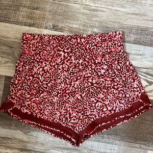 Athleta High Rise Mesh Racer Run 3" Short Sz Medium Zip Pocket NEW!